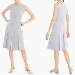 J Crew 365 NWOT Blue White Seersucker Pleated Skirt Sleeveless Dress SZ 4